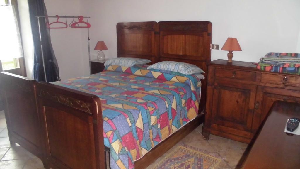 Agriturismo Fiorendo Pinerolo ภายนอก รูปภาพ